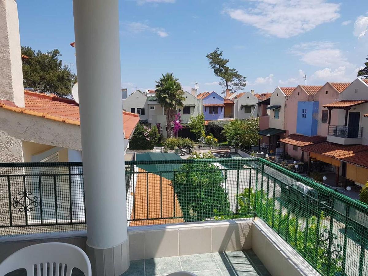 Ferienwohnung Apartman Porto Blue Lux Pefkochori Exterior foto
