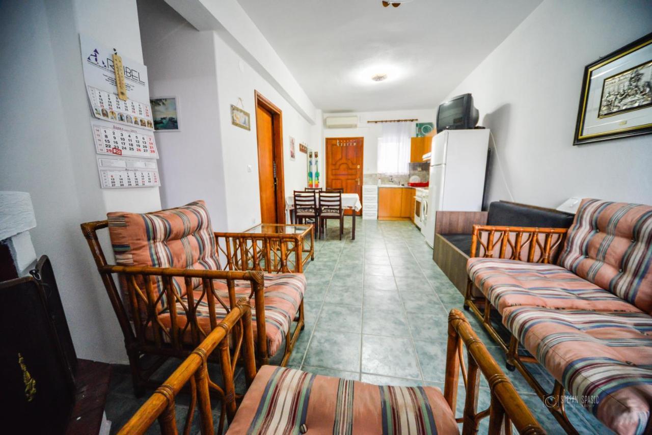 Ferienwohnung Apartman Porto Blue Lux Pefkochori Exterior foto