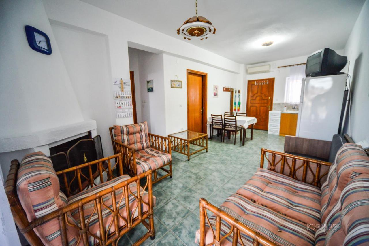 Ferienwohnung Apartman Porto Blue Lux Pefkochori Exterior foto